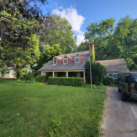 635 Compton Rd, Cincinnati, OH 45231