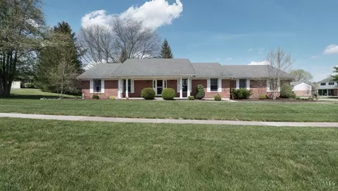 490 Beeler Blvd, Hamilton, OH 45013