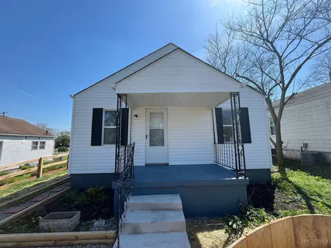 1320 Parkamo Ave, Hamilton, OH 45011