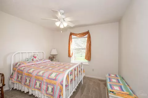 Bedroom - 527 Clayton Ct, Harrison, OH 45030 photo 3 of 3