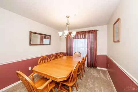 Dining - 527 Clayton Ct, Harrison, OH 45030 photo 2 of 4