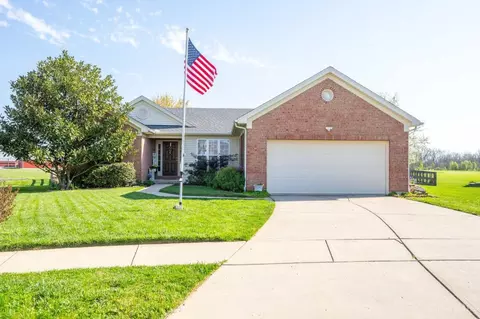 527 Clayton Ct, Harrison, OH 45030