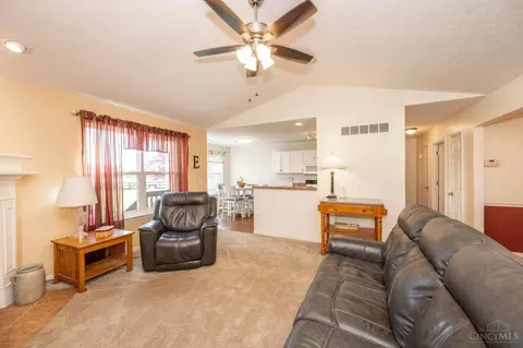 Living - 527 Clayton Ct, Harrison, OH 45030 photo 3 of 7
