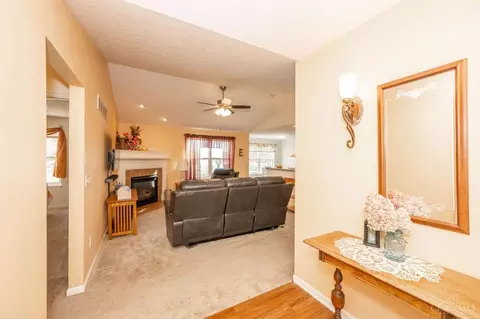 Living - 527 Clayton Ct, Harrison, OH 45030 photo 1 of 7