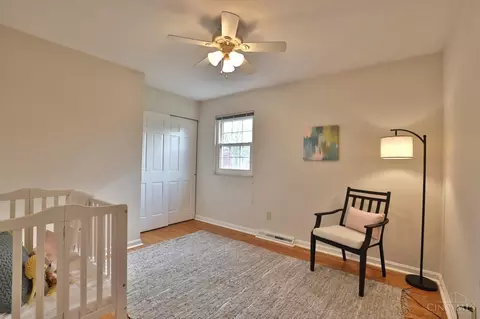 Bedroom - 10021 Windzag Ln, Montgomery, OH 45242 photo 7 of 7