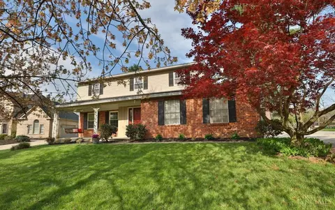 10021 Windzag Ln, Montgomery, OH 45242