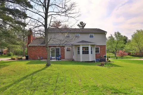 Exterior - 10021 Windzag Ln, Montgomery, OH 45242 photo 13 of 14