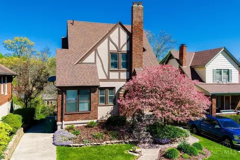 2942 Feltz Ave, Cincinnati, OH 45211