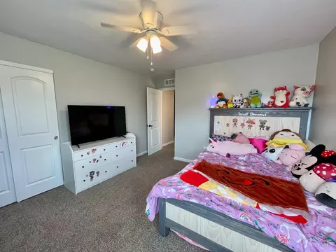 Bedroom - 4483 Megan Danielle Dr, Morrow, OH 45152 photo 12 of 15