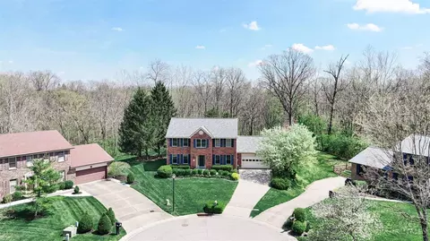 Exterior - 8698 Totempole Dr, Cincinnati, OH 45249 photo 13 of 14