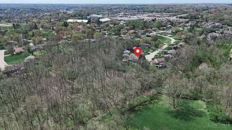 View/Area - 8698 Totempole Dr, Cincinnati, OH 45249 photo 4 of 6