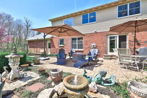 Exterior - 8698 Totempole Dr, Cincinnati, OH 45249 photo 7 of 14