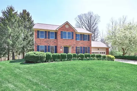 8698 Totempole Dr, Cincinnati, OH 45249