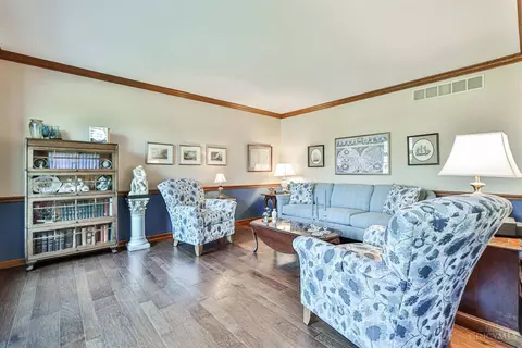 Living - 8698 Totempole Dr, Cincinnati, OH 45249 photo 1 of 7