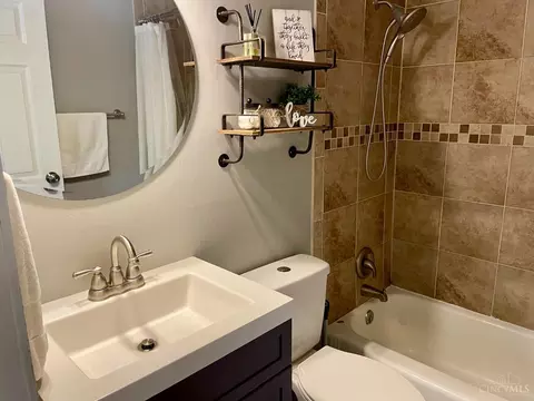 5338 Rawhide Ct, Cincinnati, OH 45238 photo 10