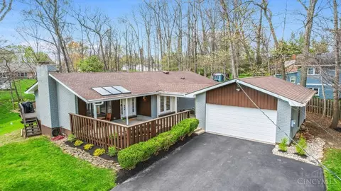 10511 Adventure Ln, Montgomery, OH 45242