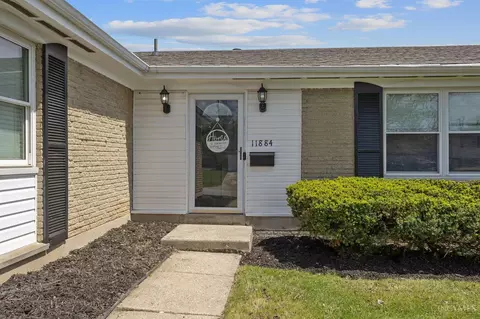 Exterior - 11884 Hamden Dr, Forest Park, OH 45240 photo 2 of 6