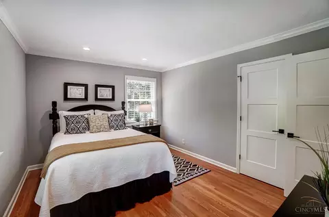 Bedroom - 1920 Gregory Ln, Cincinnati, OH 45206 photo 6 of 7