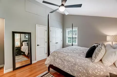 Bedroom - 1920 Gregory Ln, Cincinnati, OH 45206 photo 2 of 7