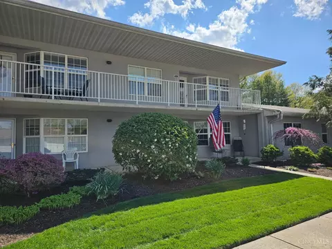 7620 Cheviot Rd #408, Colerain Twp, OH 45247