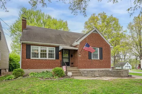 1460 Hill Ave, Mount Healthy, OH 45231