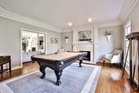 Living - 7680 Foxgate Ln, Cincinnati, OH 45243 photo 1 of 7