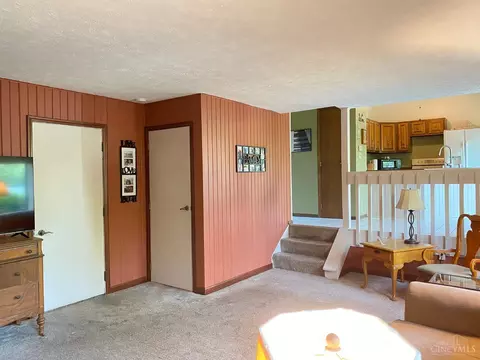 Living - 2347 Cranbrook Dr, Cincinnati, OH 45231 photo 6 of 7