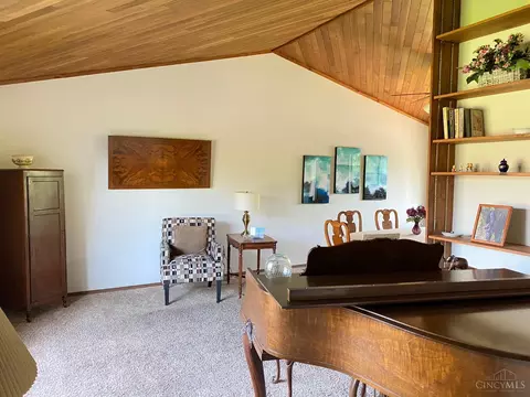Living - 2347 Cranbrook Dr, Cincinnati, OH 45231 photo 2 of 7