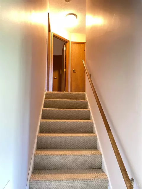 Entry Way - 2347 Cranbrook Dr, Cincinnati, OH 45231 photo 4 of 4