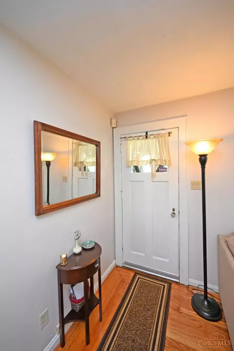 Entry Way - 4822 Laurel Ave, Blue Ash, OH 45242 photo 1 of 1