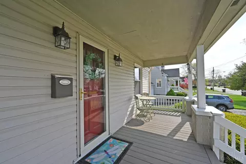 Exterior - 4822 Laurel Ave, Blue Ash, OH 45242 photo 4 of 13