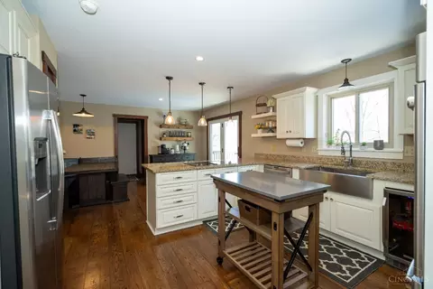 Kitchen - 2726 Christopher Dr, Batavia, OH 45103 photo 2 of 3