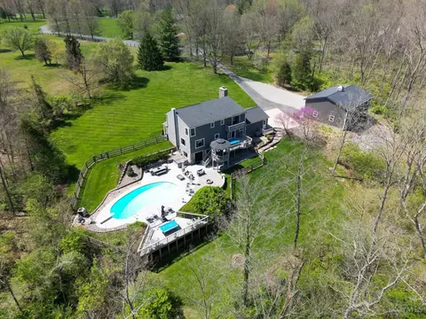 View/Area - 2726 Christopher Dr, Batavia, OH 45103 photo 1 of 3