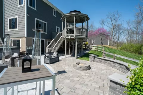 Exterior - 2726 Christopher Dr, Batavia, OH 45103 photo 8 of 14