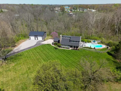 View/Area - 2726 Christopher Dr, Batavia, OH 45103 photo 2 of 3