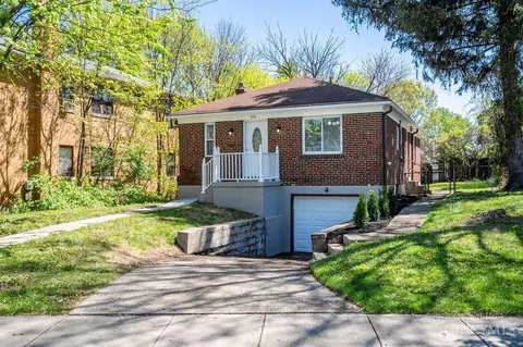 Exterior - 830 Overlook Ave, Cincinnati, OH 45238 photo 2 of 8