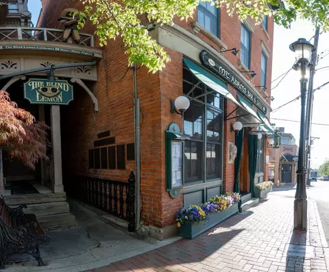 Exterior - 964 Hatch St, Cincinnati, OH 45202 photo 7 of 8