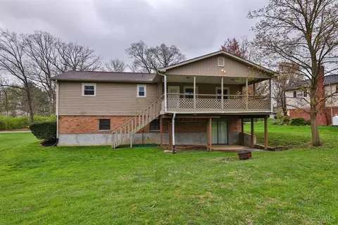Exterior - 860 Meadow Ridge Dr, Cincinnati, OH 45245 photo 11 of 11