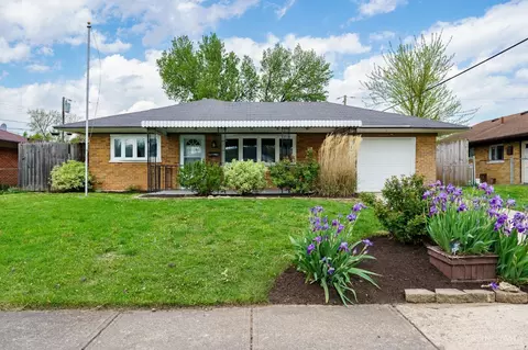 30 Dayspring Dr, Hamilton, OH 45015