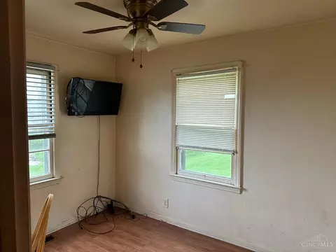 5442 Wing Ave, Cleves, OH 45002 photo 3