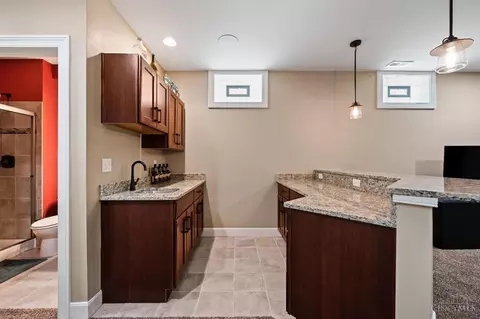 Kitchen - 608 Torrence Ln, Cincinnati, OH 45208 photo 4 of 4