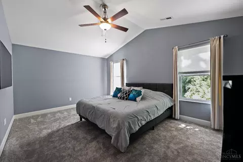 Bedroom - 608 Torrence Ln, Cincinnati, OH 45208 photo 2 of 4