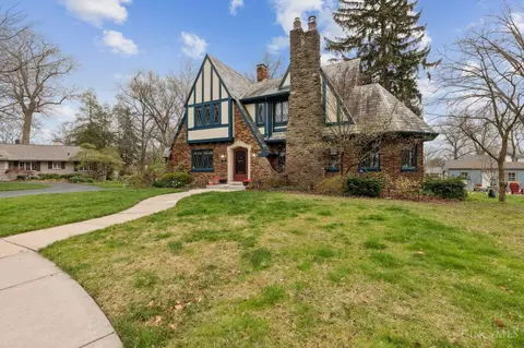 Exterior - 1502 Larry Ave, Cincinnati, OH 45224 photo 2 of 10