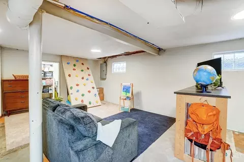 Living - 1116 Morado Dr, Cincinnati, OH 45238 photo 7 of 7