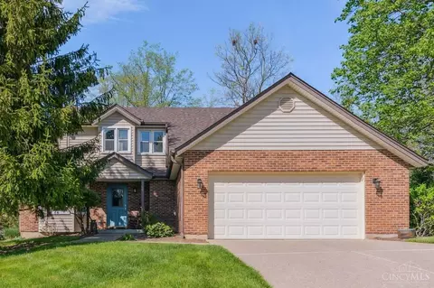 2221 Lobrook Ct, Amelia, OH 45102