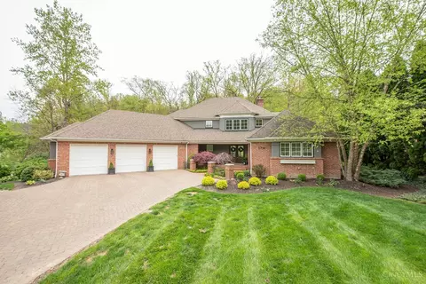 5718 Brookstone Dr, Anderson Twp, OH 45230