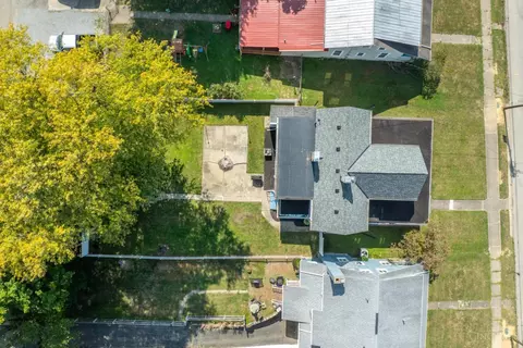 507 Main St, Blanchester, OH 45107 photo 2