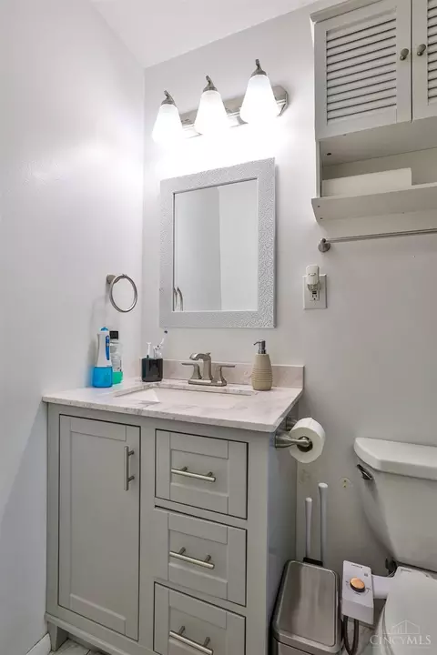 Bath - 794 Hinton Pl, Forest Park, OH 45240 photo 2 of 2