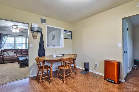 Dining - 794 Hinton Pl, Forest Park, OH 45240 photo 2 of 3
