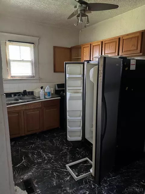 777 Jackson St, Lincoln Heights, OH 45215 photo 5